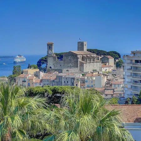 Deluxe 2 Bedroom شقة