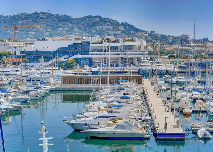 Deluxe 2 Bedroom Lägenhet Cannes