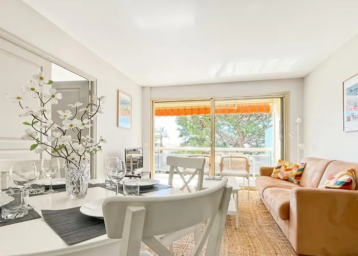 Deluxe 2 Bedroom Lägenhet Cannes