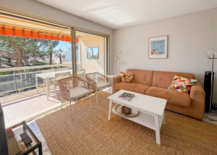 Deluxe 2 Bedroom
