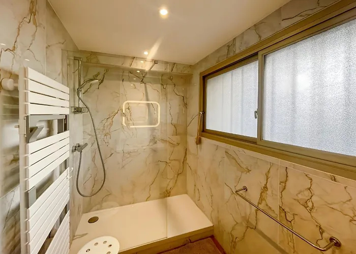 Deluxe 2 Bedroom Cannes